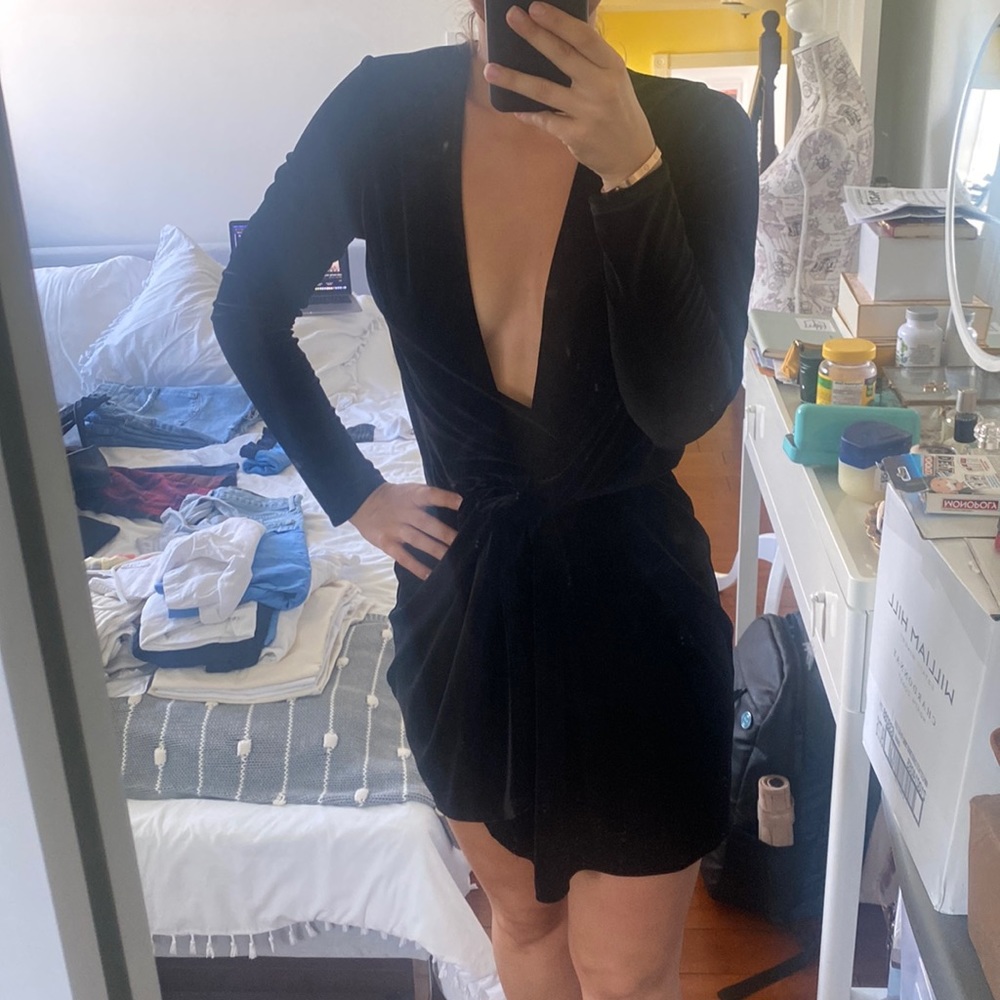 Worn only once velvet dress like new
